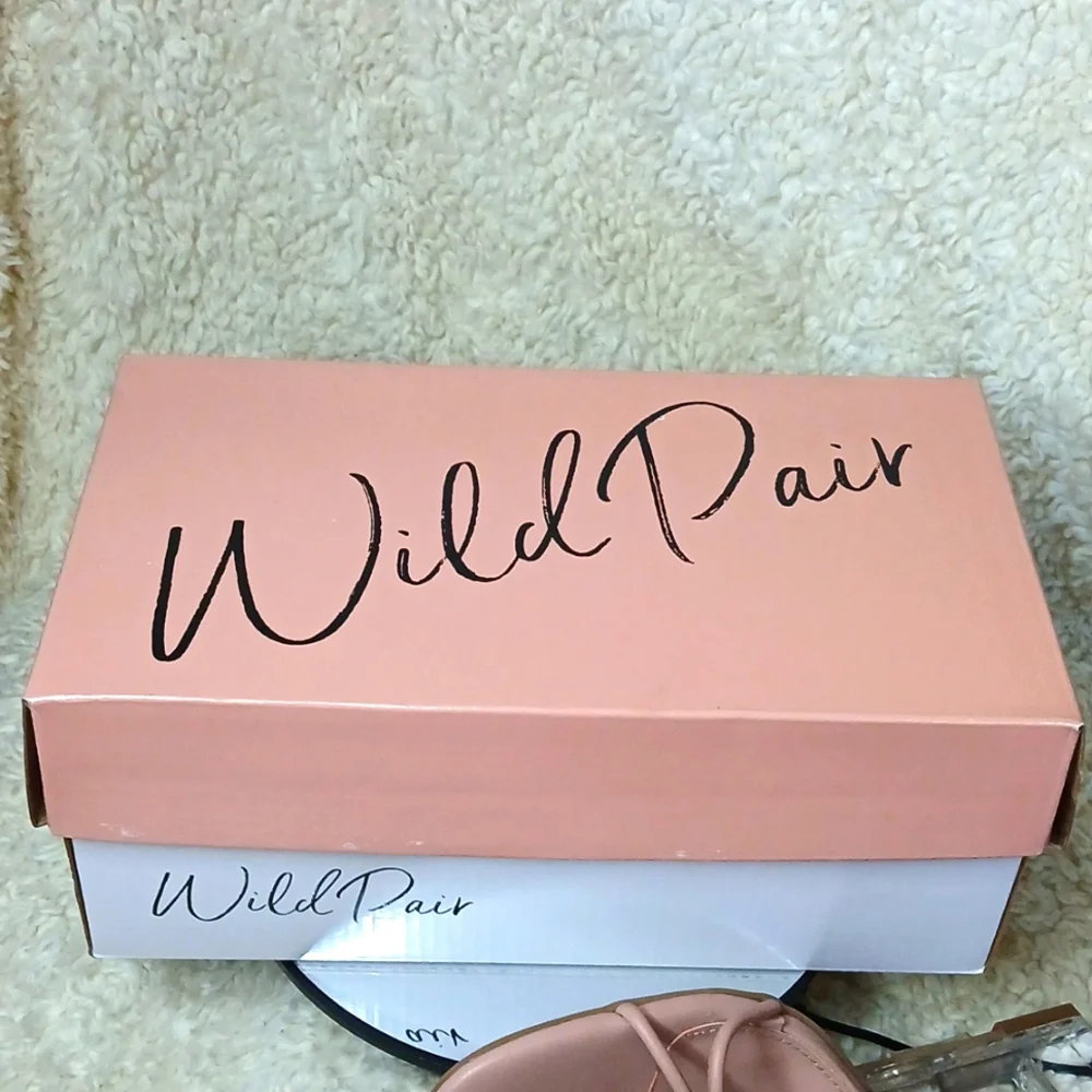 Wild Pair String/Tie Up Wedges